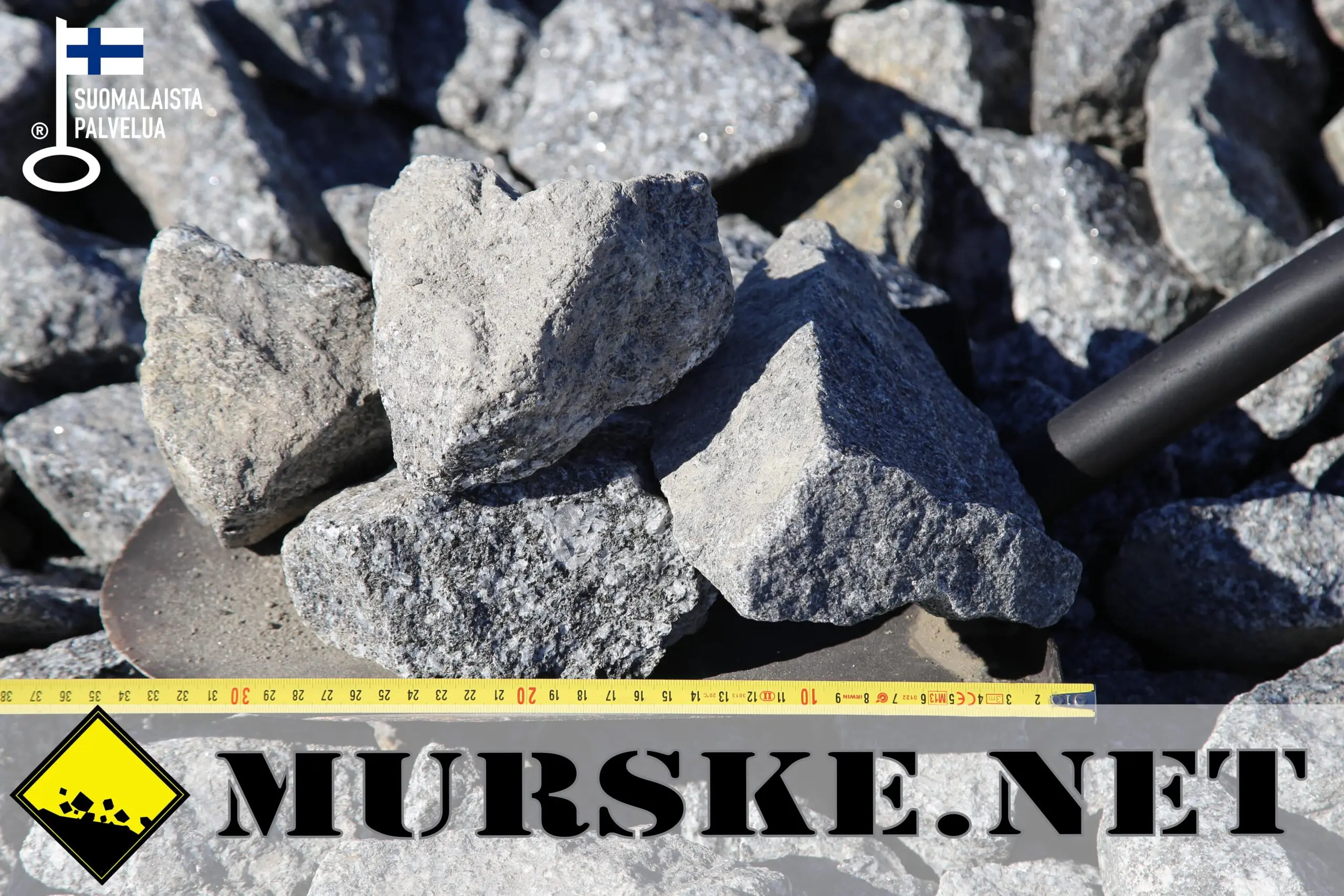 Raidesepeliä käytettynä rautateiden pohjarakenteissa kestävyyden ja vakauden varmistamiseksi.